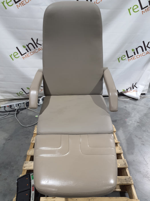 Midmark 417 Podiatry Power Chair