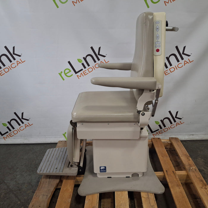 Medical Technology Industries, Inc. (MTI) 421L-115 Power Lift Exam Chair