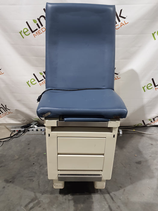 UMF Medical 5540 Exam Table