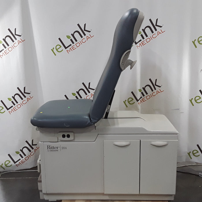 Midmark 204 Exam Table