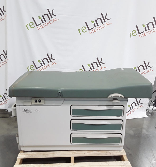 Midmark 204 Exam Table