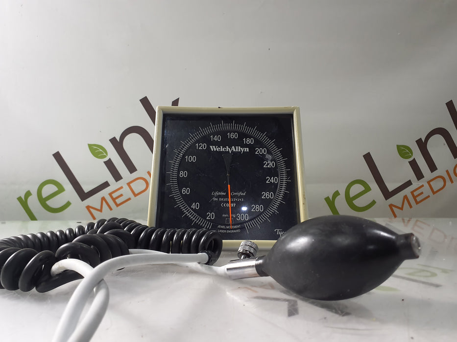 Welch Allyn Sphygmomanometer Blood Pressure Monitor