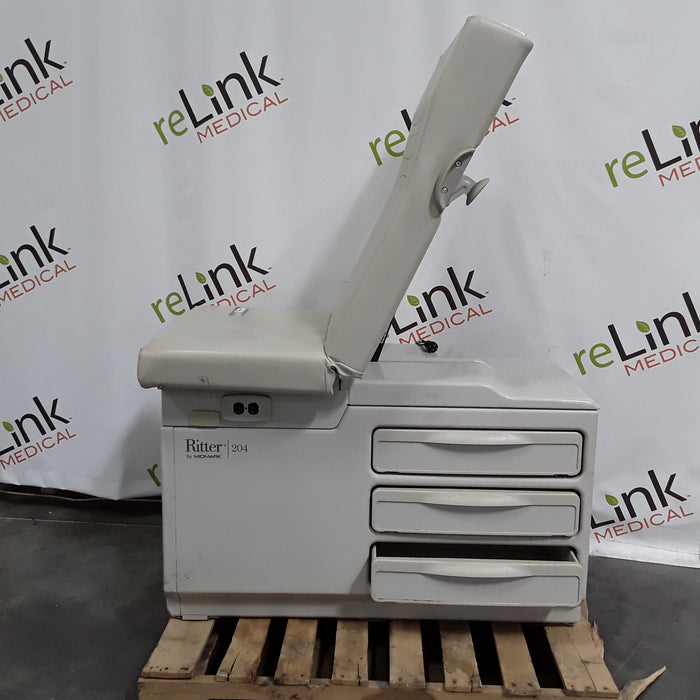 Midmark 204 Exam Table