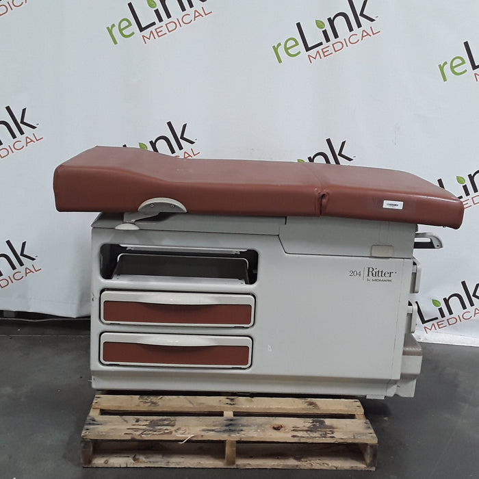 Midmark 204 Exam Table