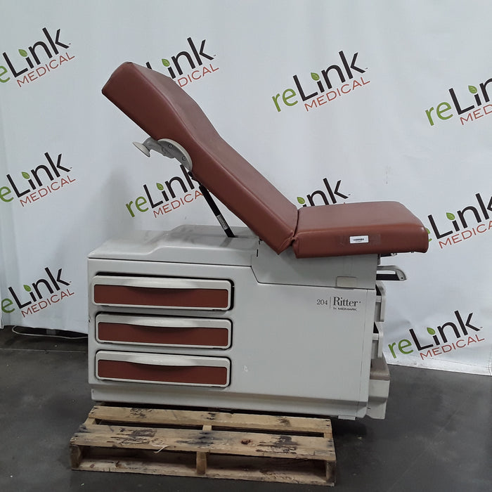 Midmark 204 Exam Table