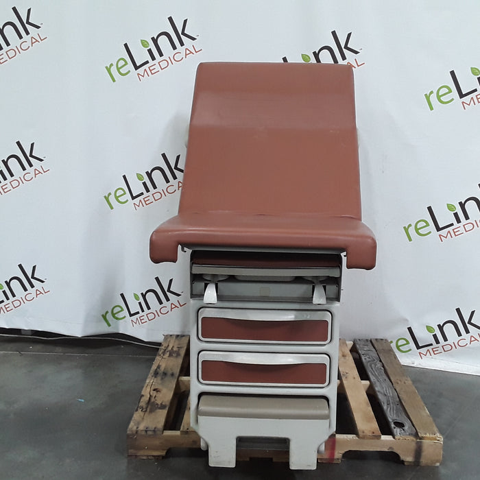 Midmark 204 Exam Table