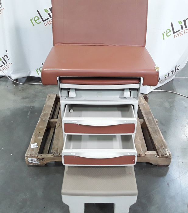 Midmark 204 Exam Table