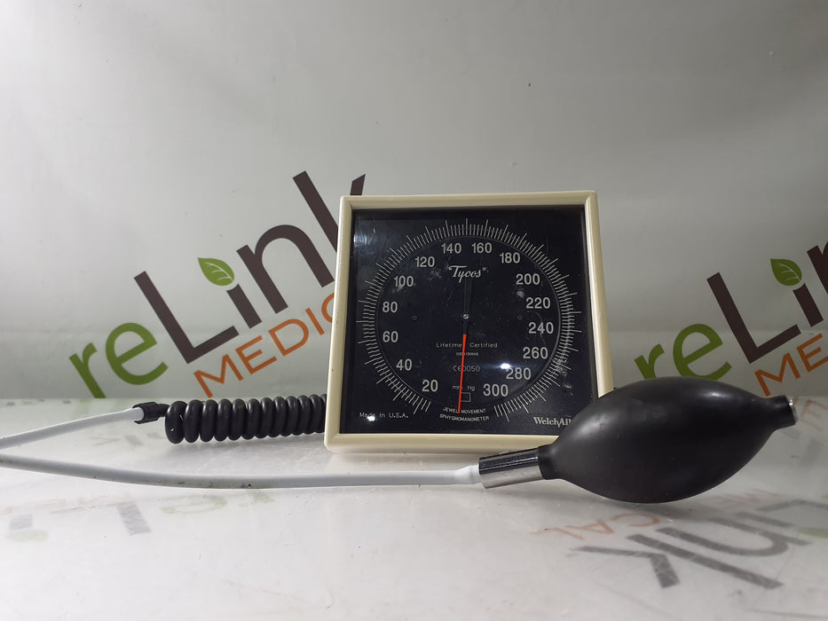 Welch Allyn Sphygmomanometer Blood Pressure Monitor