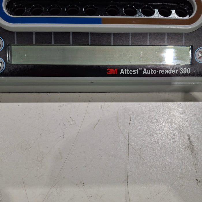 3M Attest Auto-Reader 390 Incubator