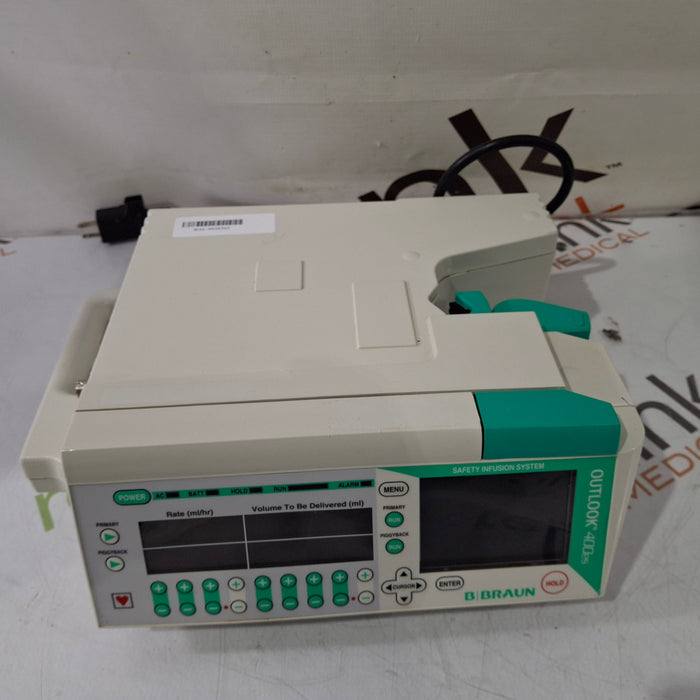 B. Braun Outlook 400ES Infusion Pump