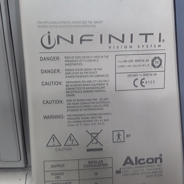 Alcon Laboratories Inc Infiniti w/ Ozil Phacoemulsifier