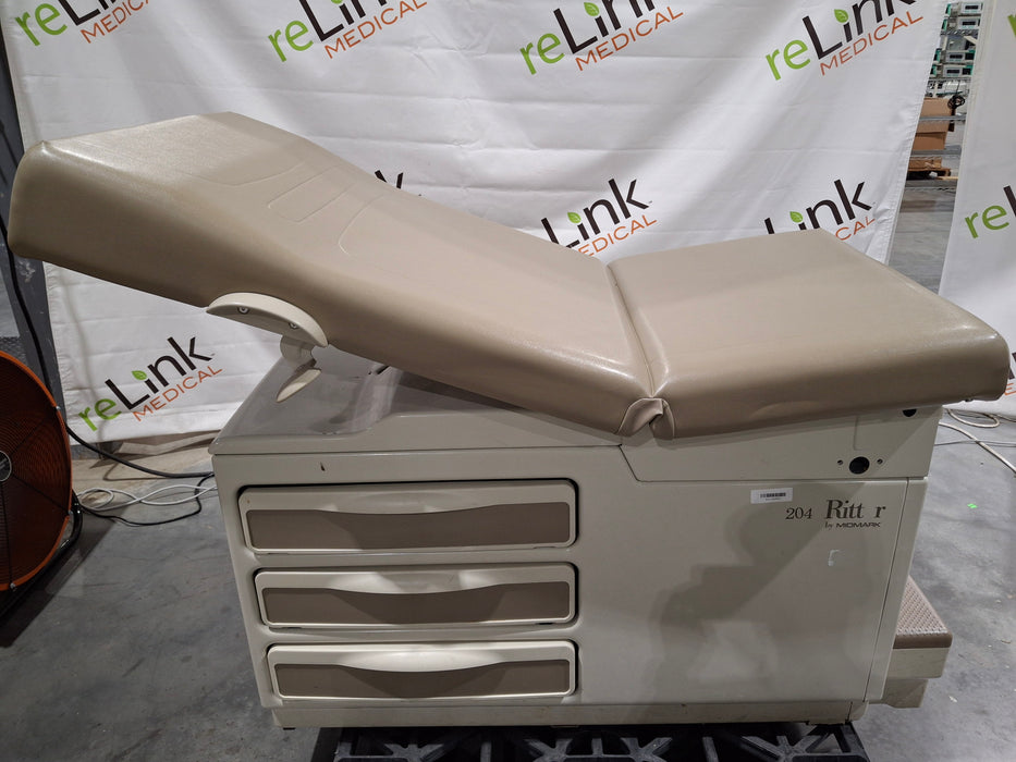 Midmark 204 Exam Table