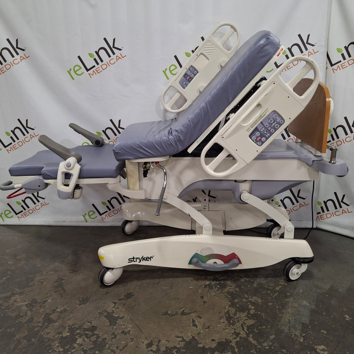 Stryker LD304 Birthing Bed