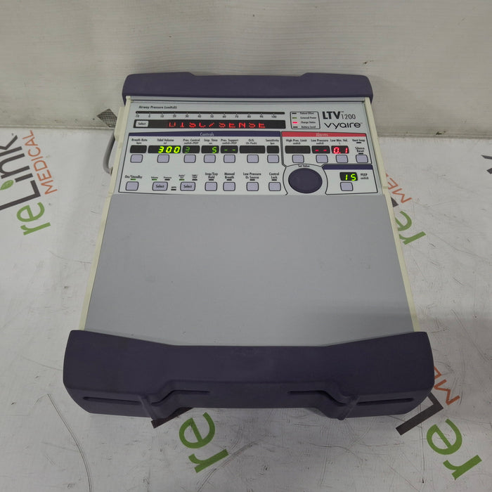 CareFusion LTV 1200 Ventilator