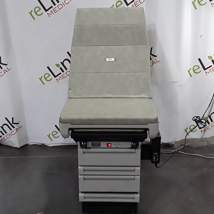 Midmark 404 Exam Table