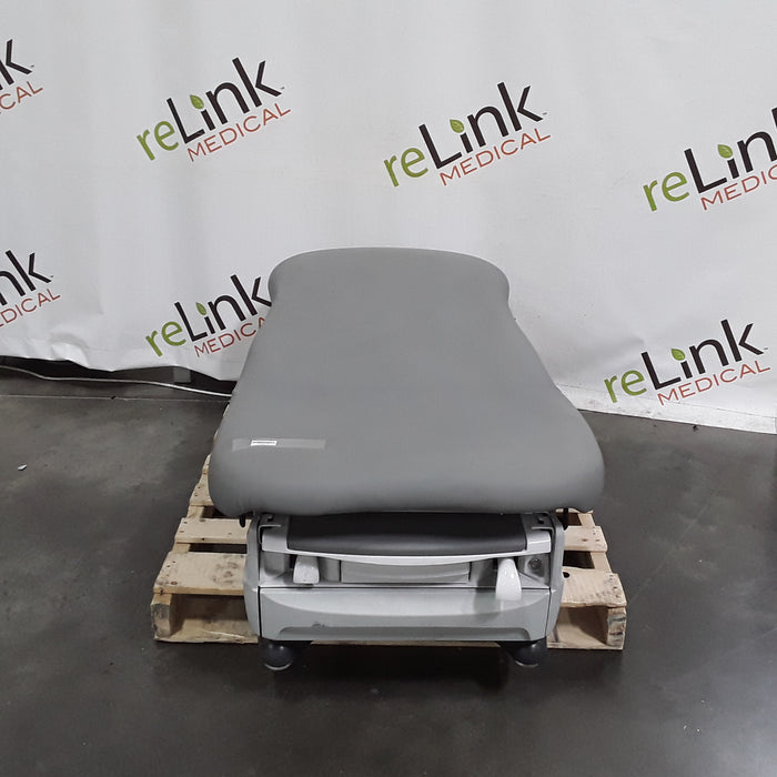 Midmark 625 Barrier-Free Power Exam Table