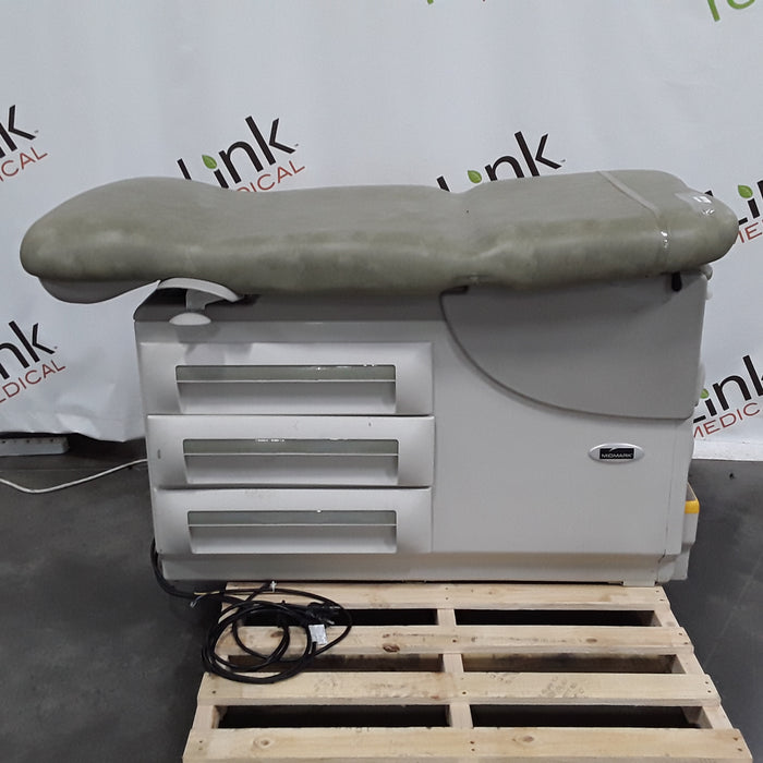 Midmark 604 Manual Examination Table