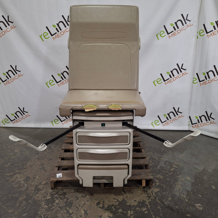 Midmark 204 Exam Table