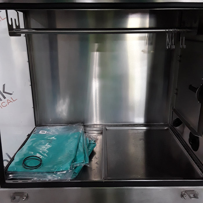 Germfree LFGI-3USP Glovebox