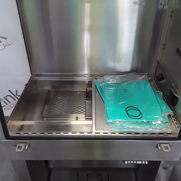 Germfree LFGI-3USP Glovebox