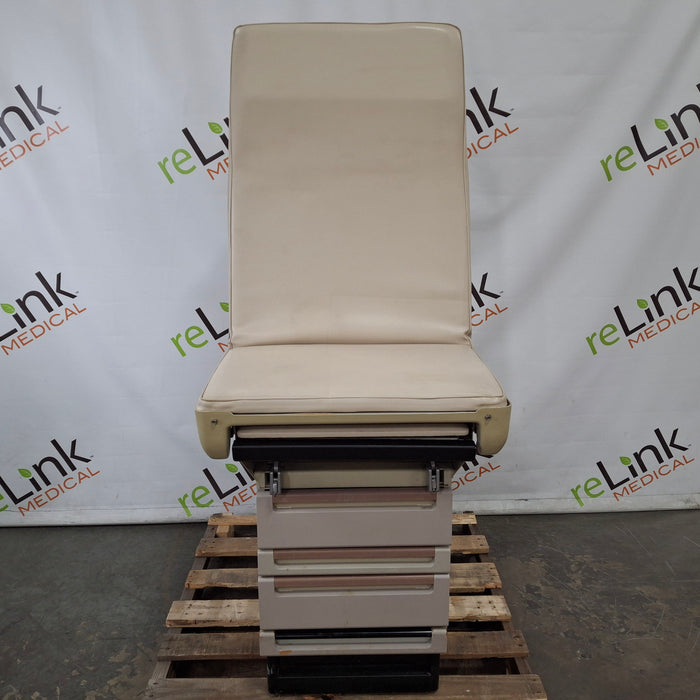 Midmark 404 Exam Table