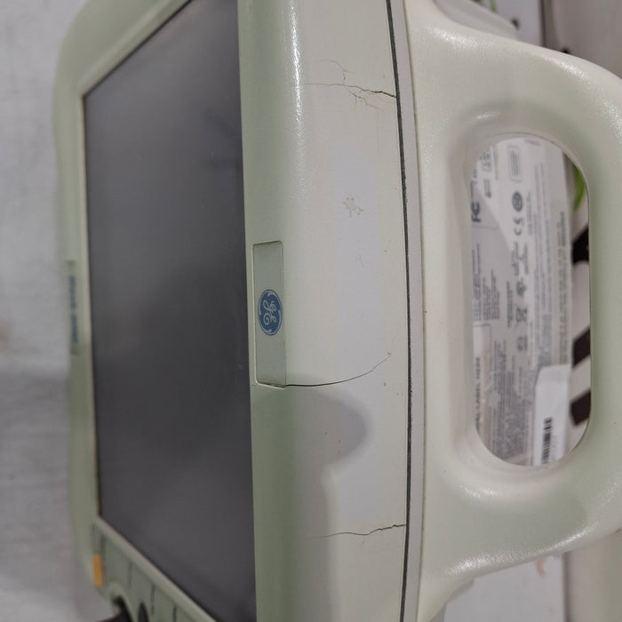 GE Healthcare Dash 3000 - GE/Nellcor SpO2 Patient Monitor