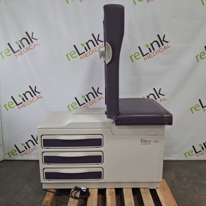 Midmark 204 Exam Table