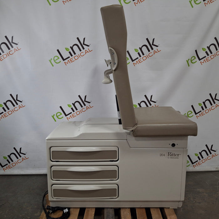 Midmark 204 Exam Table