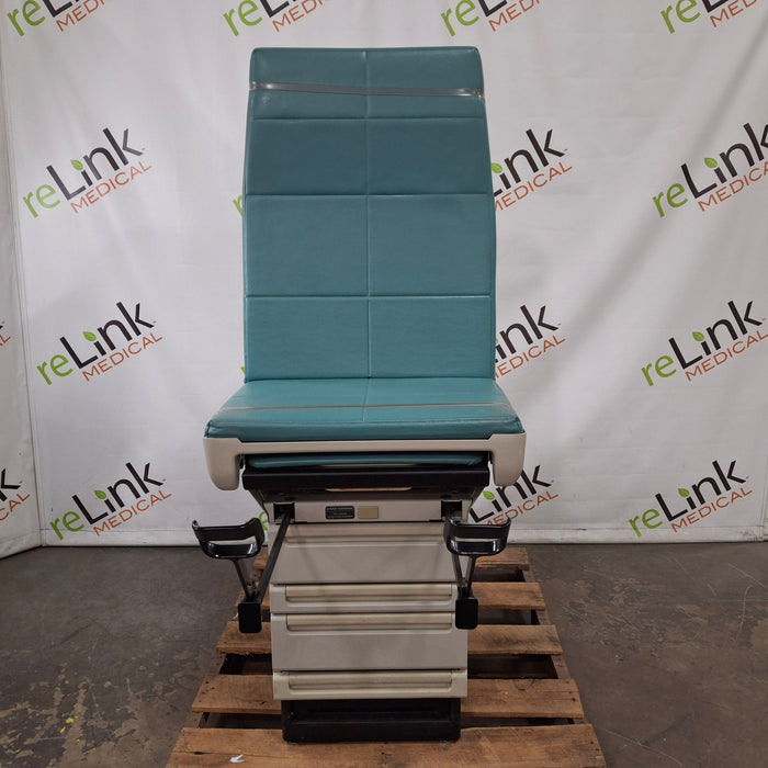 Midmark 404 Exam Table