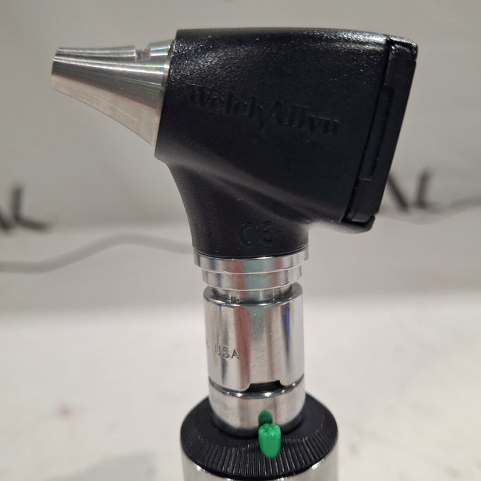 Welch Allyn 71670 w/ Head Ophthalmoscope