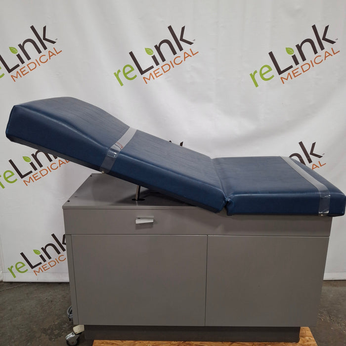 Ritter 104 Exam Table