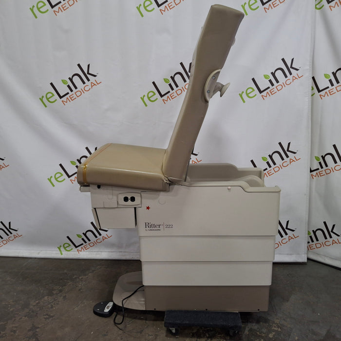 Midmark 222 Procedure Chair