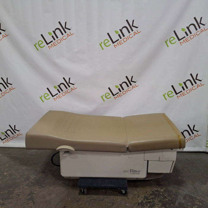 Midmark 222 Procedure Chair