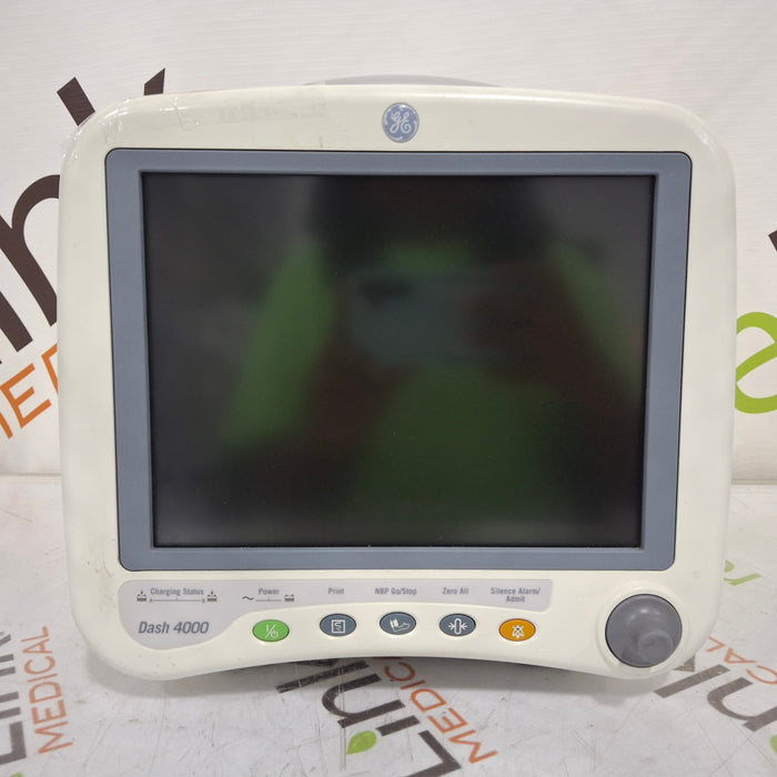 GE Healthcare Dash 4000 - GE/Nellcor SpO2 Patient Monitor