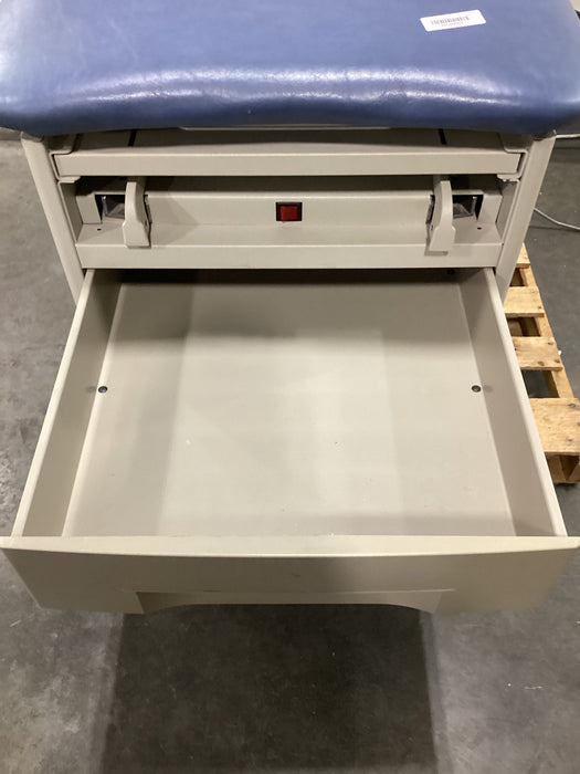 Access Medical LLC 5001 Series Exam Table