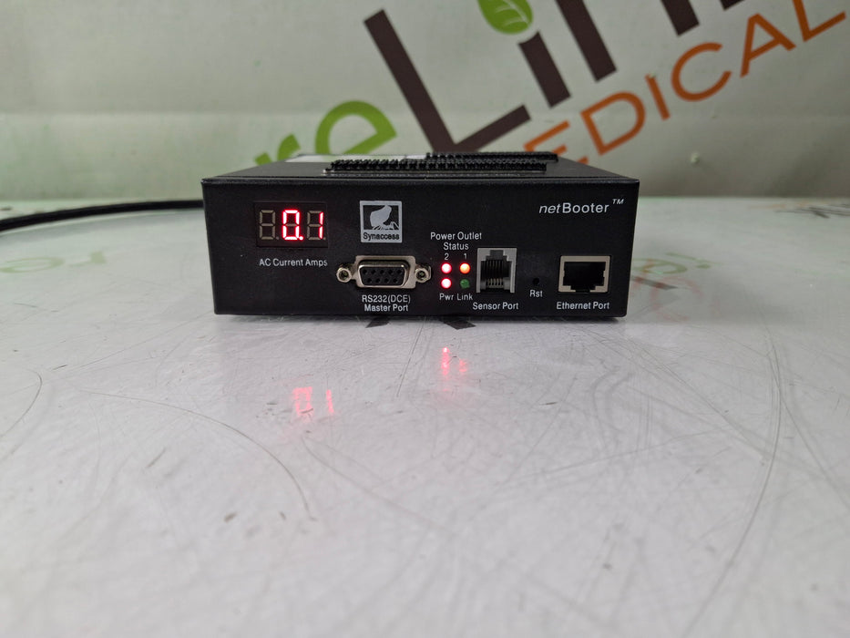 Synaccess netBooter Power Distribution Unit