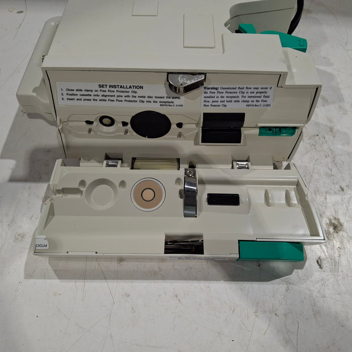 B. Braun Outlook 400ES Infusion Pump