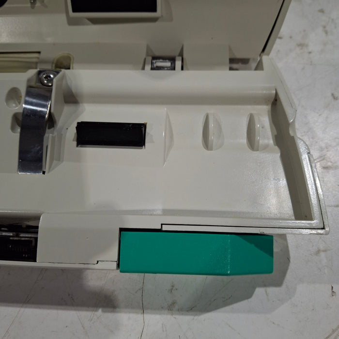 B. Braun Outlook 400ES Infusion Pump