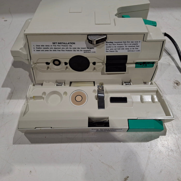 B. Braun Outlook 400ES Infusion Pump