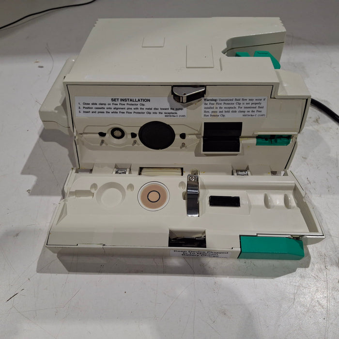 B. Braun Outlook 400ES Infusion Pump