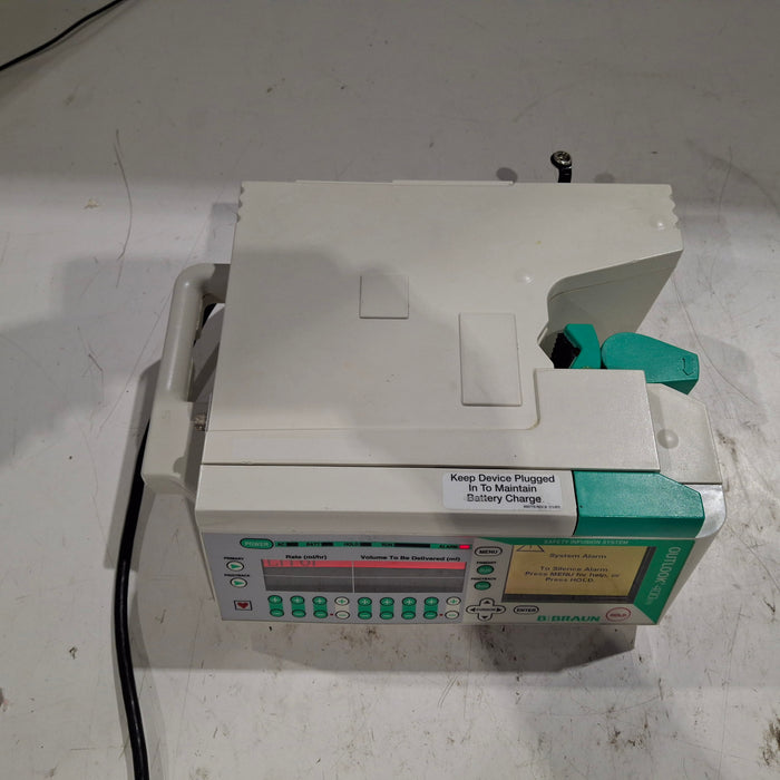 B. Braun Outlook 400ES Infusion Pump