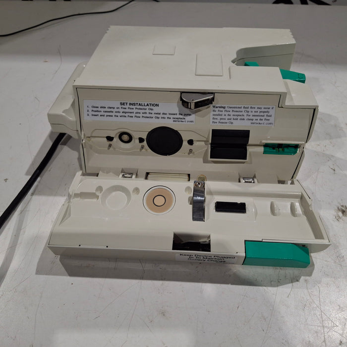 B. Braun Outlook 400ES Infusion Pump