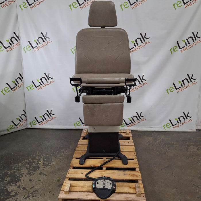 Midmark 75L Exam Chair