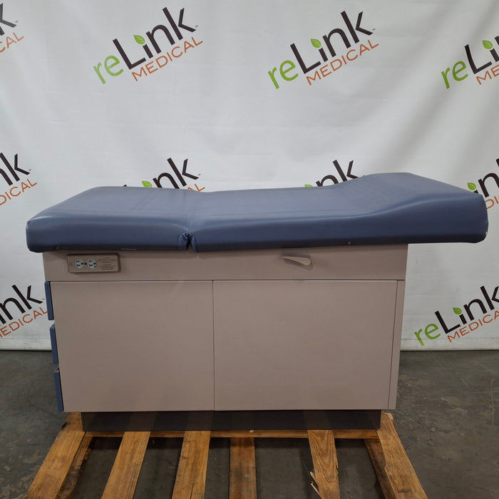 Midmark Ritter Model 104 Exam Table