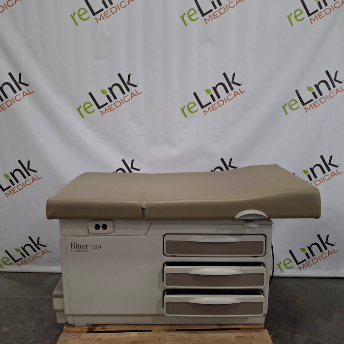 Midmark 204 Exam Table