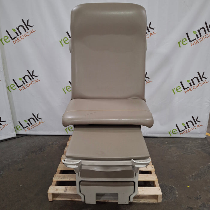 Midmark 204 Exam Table