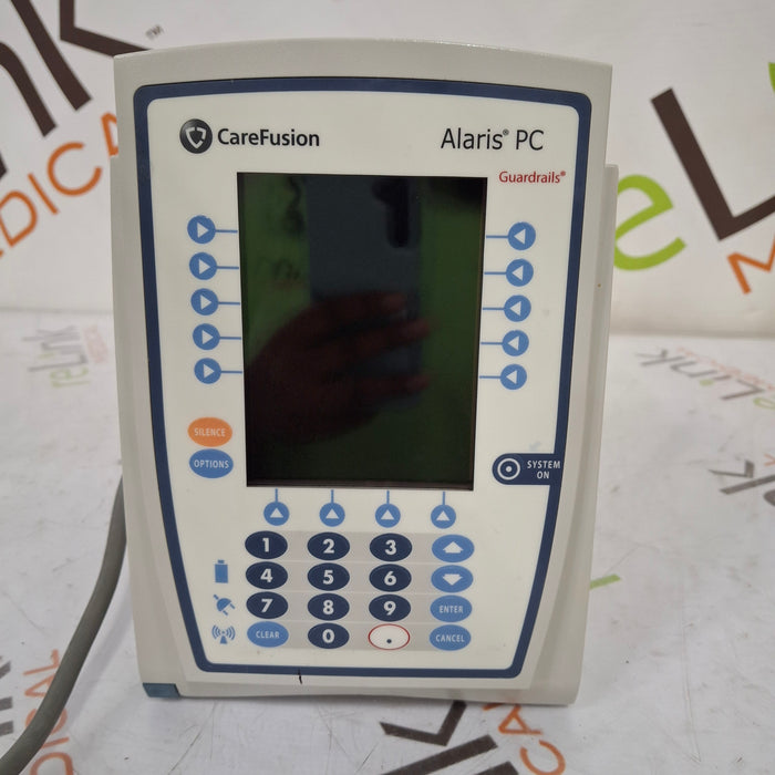 CareFusion Alaris 8015 Small Screen POC Infusion Pump