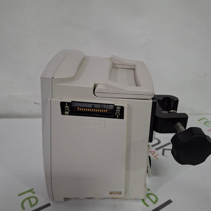 CareFusion Alaris 8015 Small Screen POC Infusion Pump