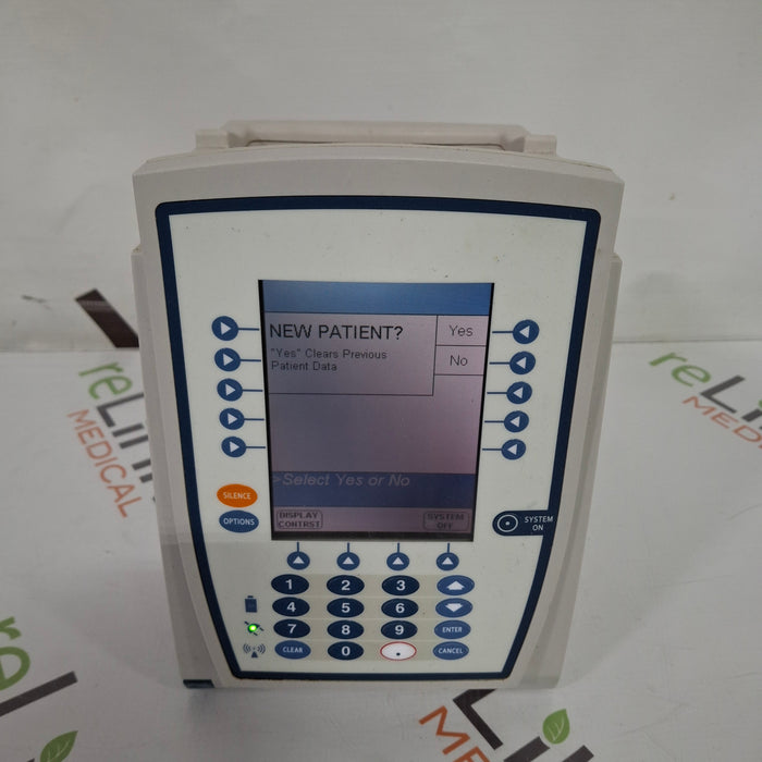 CareFusion Alaris 8015 Small Screen POC Infusion Pump