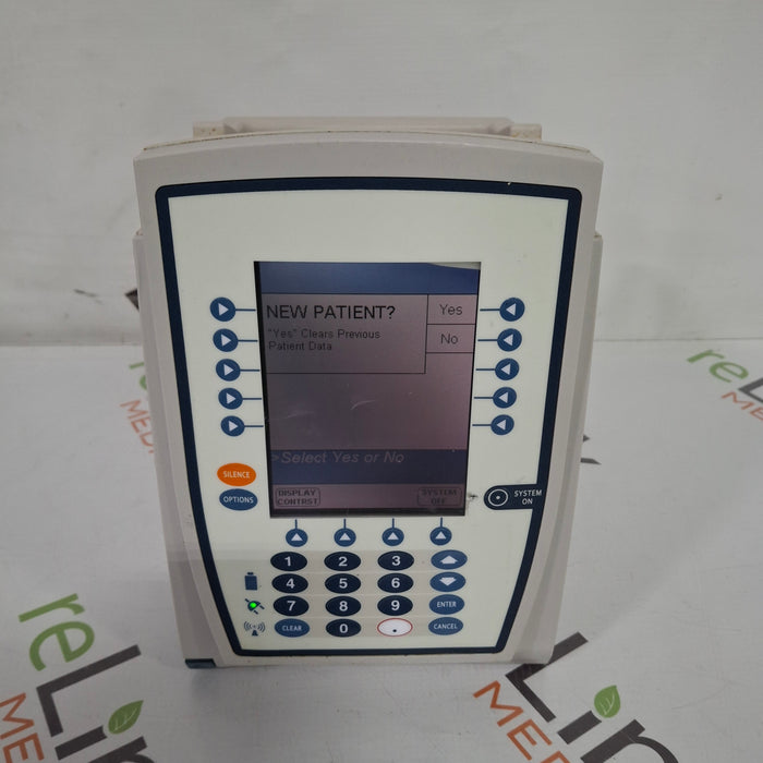 CareFusion Alaris 8015 Small Screen POC Infusion Pump